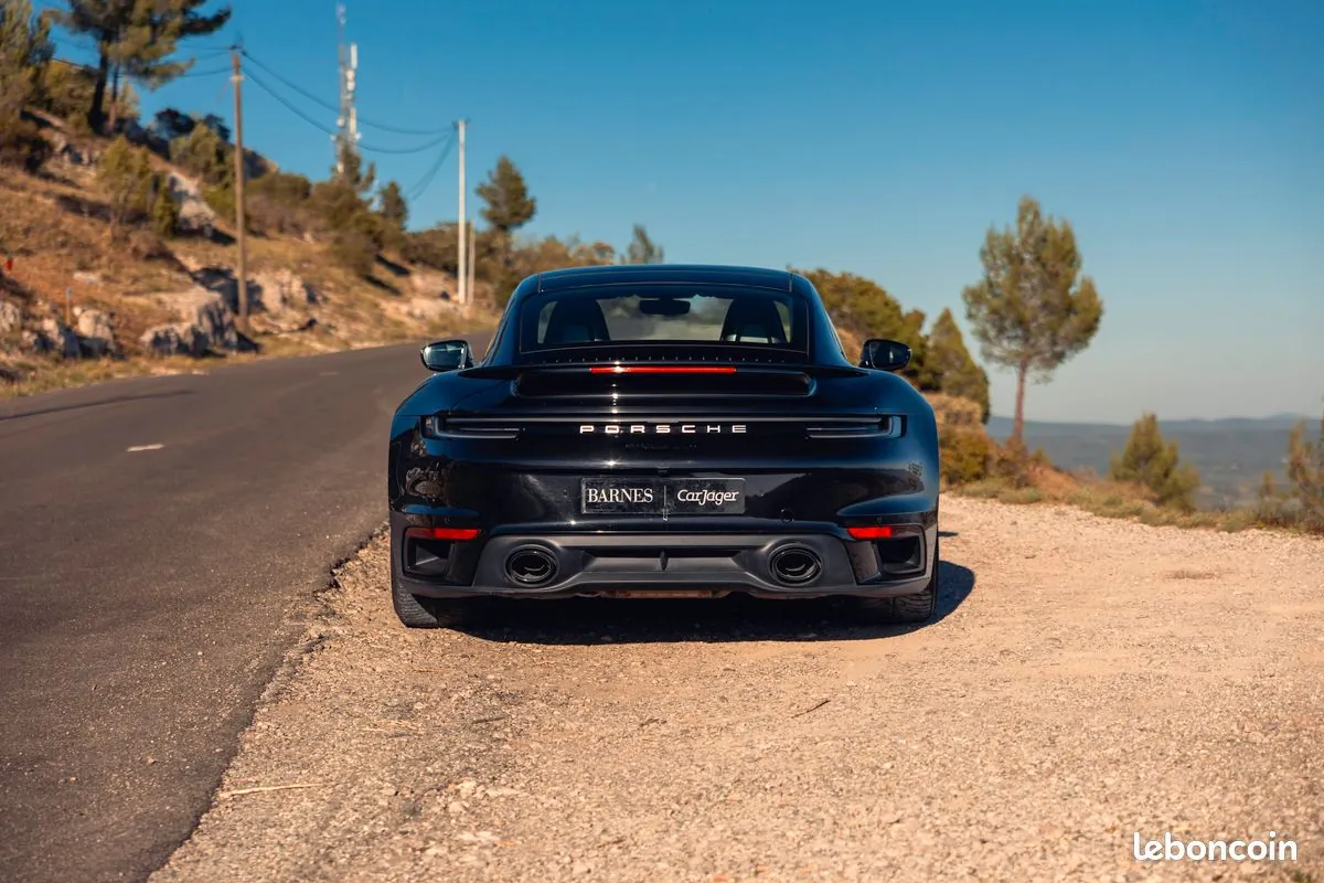 Porsche 911 2023 photo 4