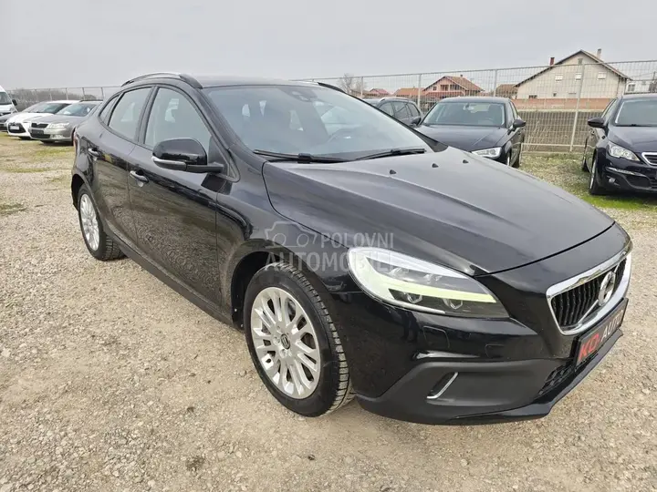 Volvo V40 2017 photo 3