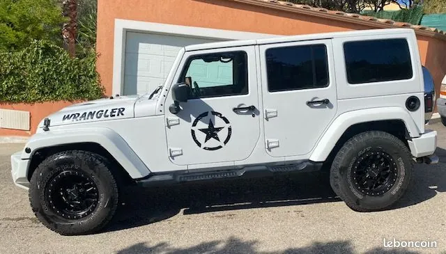 Jeep Wrangler 2014 photo 2