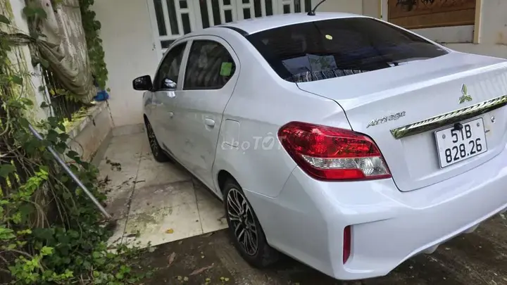 Mitsubishi Attrage