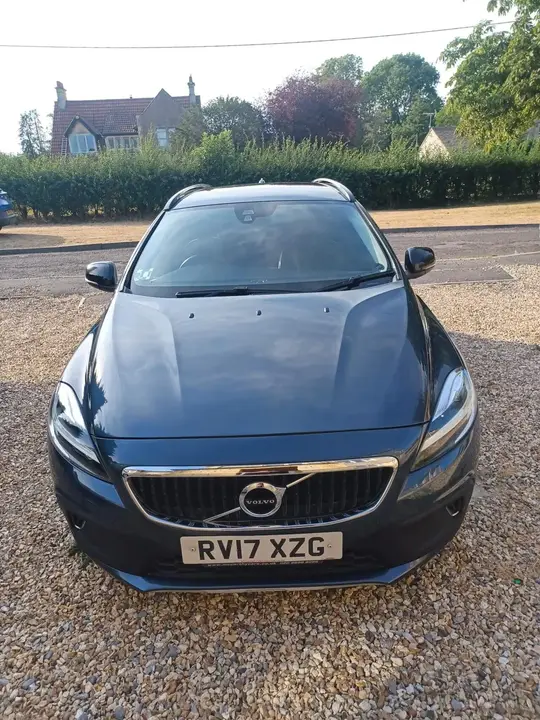 Volvo V40 2017 photo 2