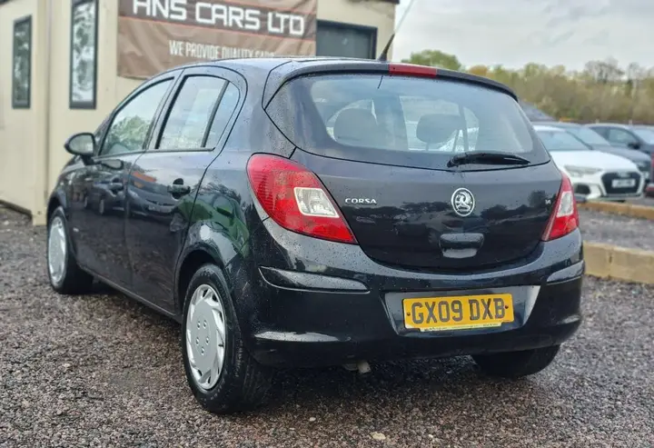Vauxhall Corsa 2009 photo 4