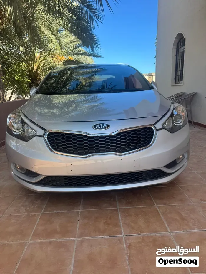Kia K3 2015 photo 2
