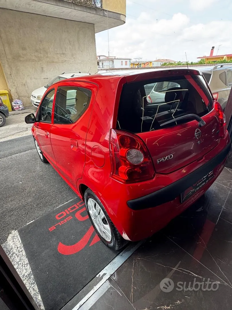 Nissan Pixo 2011 photo 5
