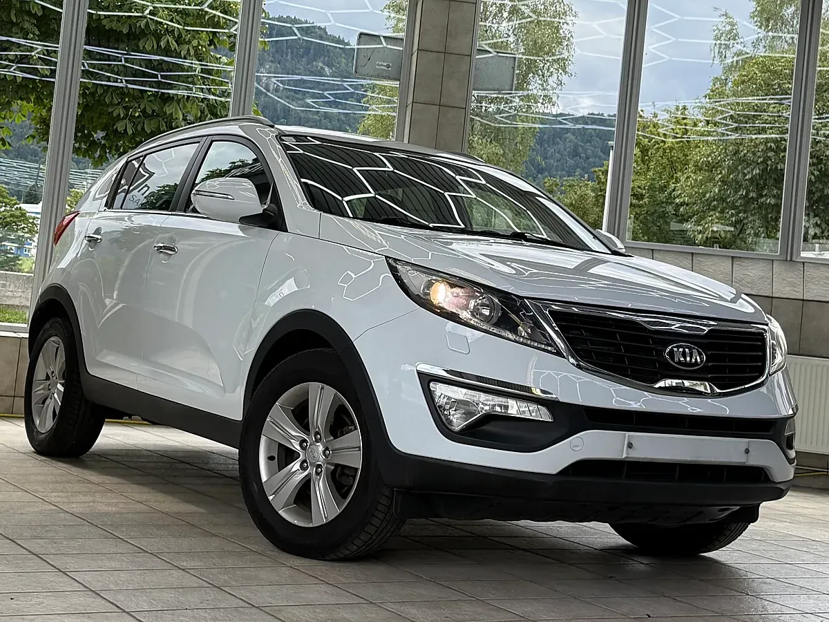 Kia Sportage 2012 photo 2