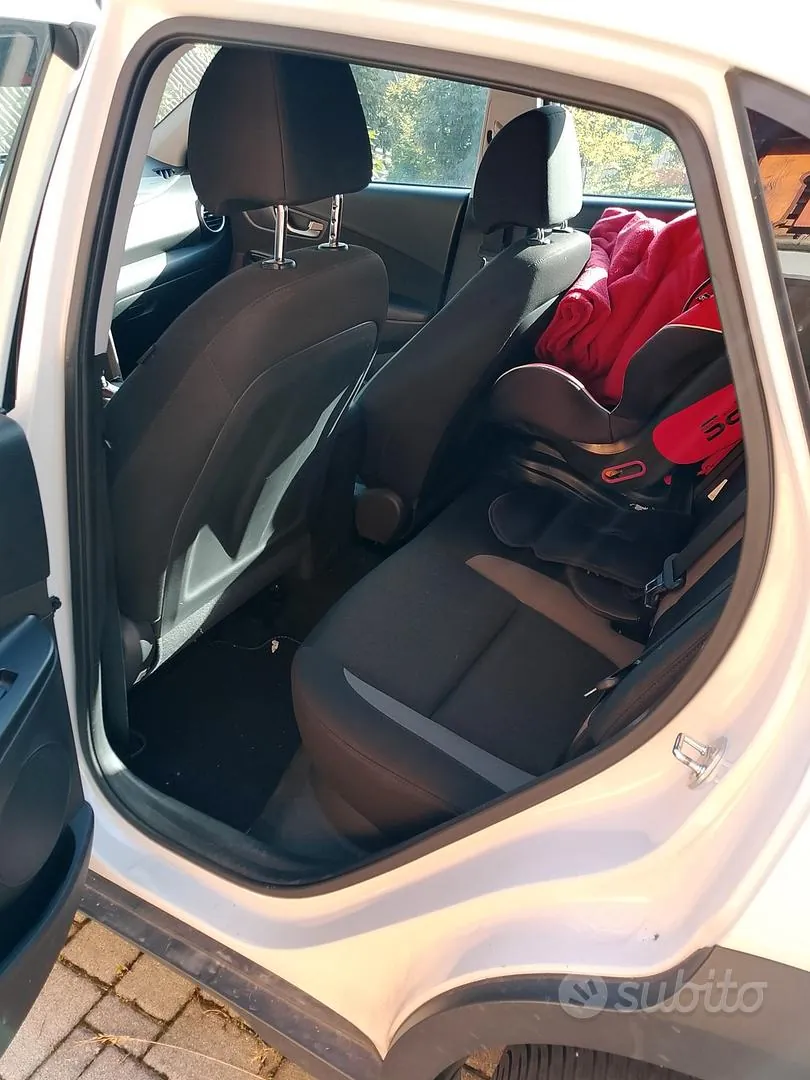 Hyundai Kona 2019 photo 2