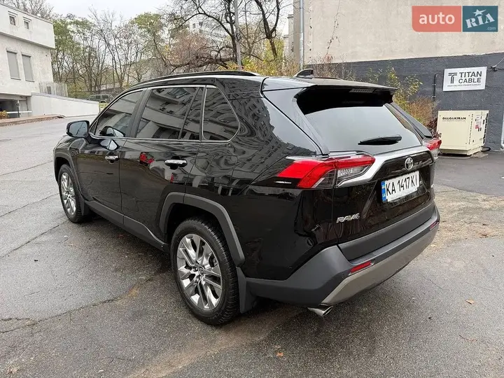 Toyota Rav4 2022 photo 5