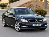 Mercedes-Benz C-Class 2011 photo 2