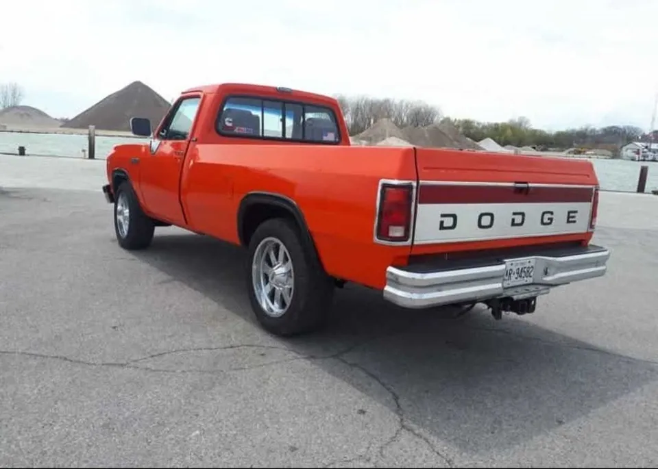Dodge D250 1991 photo 3