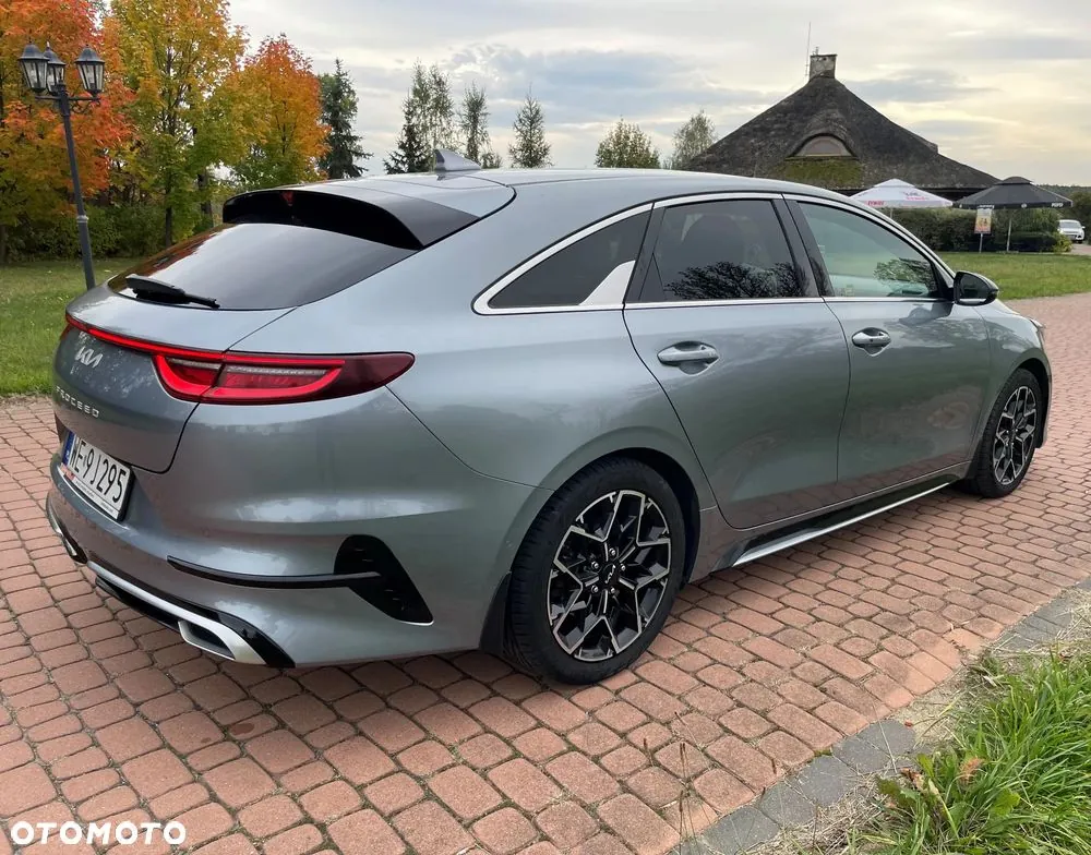 Kia Proceed 2023 photo 4