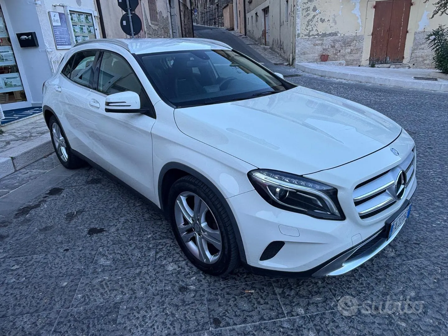 Mercedes-Benz Gla 2015 photo 3