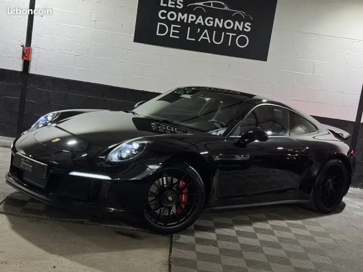 Porsche 911 2017 photo 2
