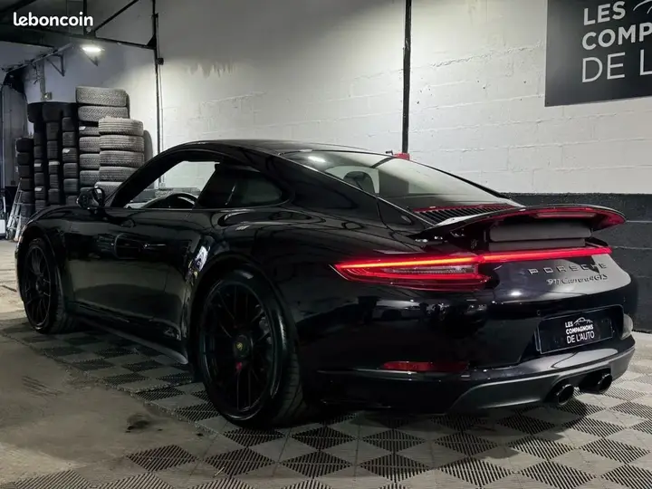 Porsche 911 2017 photo 3