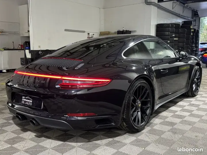 Porsche 911 2017 photo 4