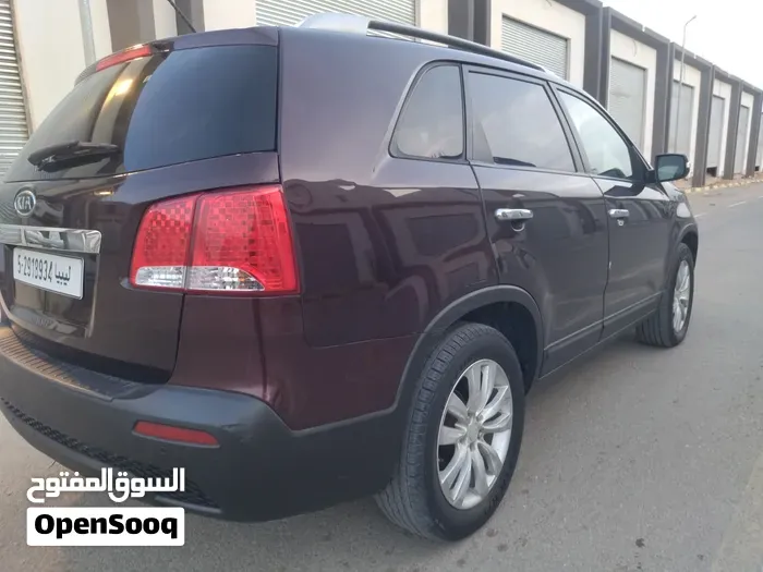 Kia Sorento 2012 photo 4