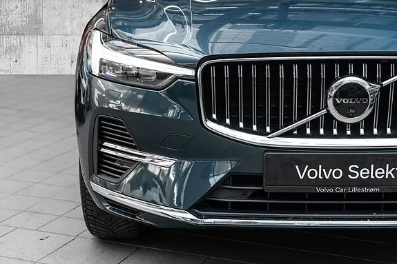 Volvo Xc60 2023 photo 2