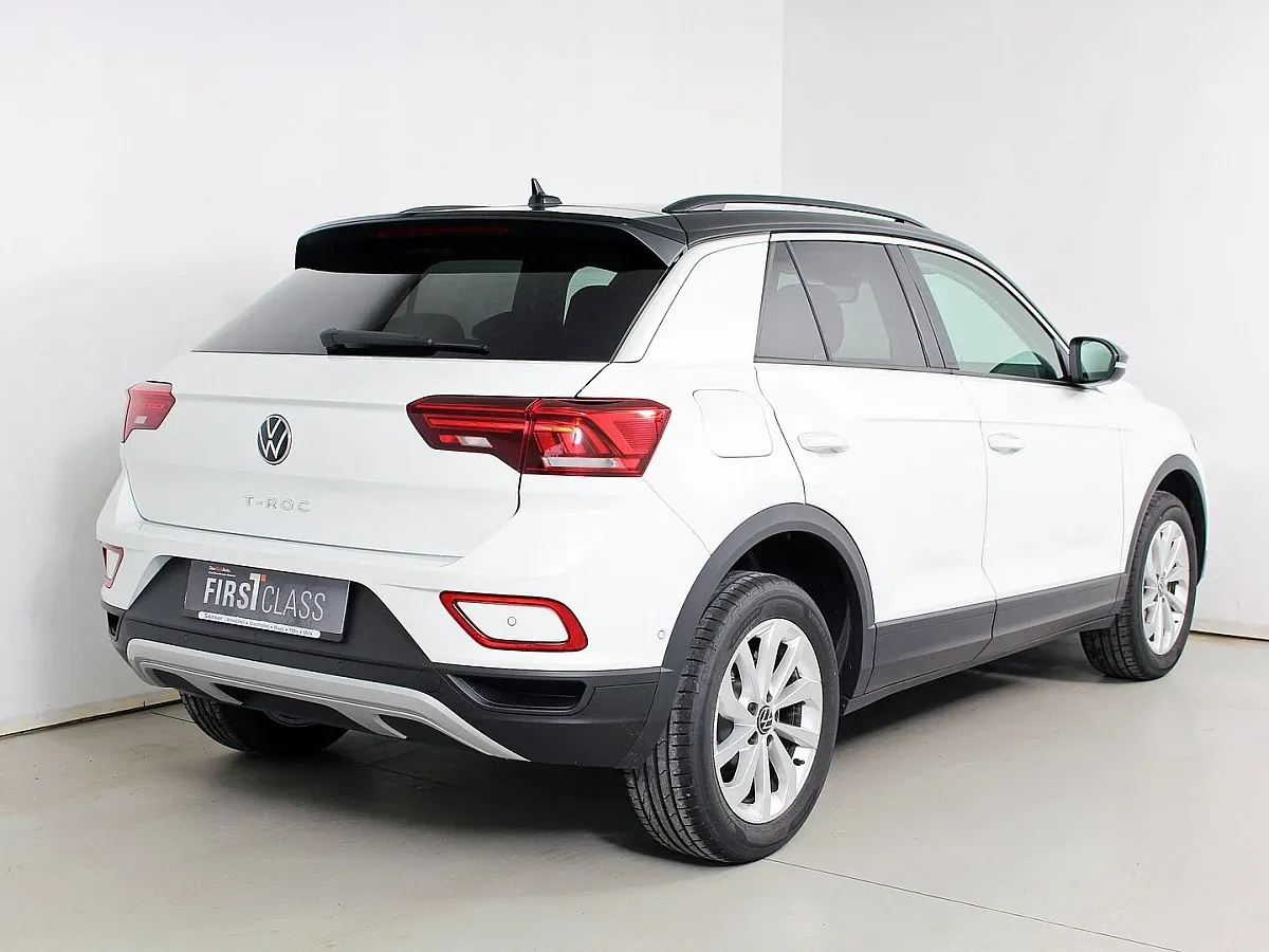 Volkswagen T-Roc 2025 photo 2