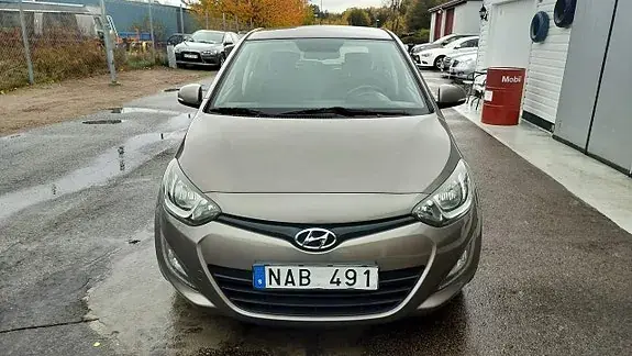 Hyundai I20 2013 photo 4