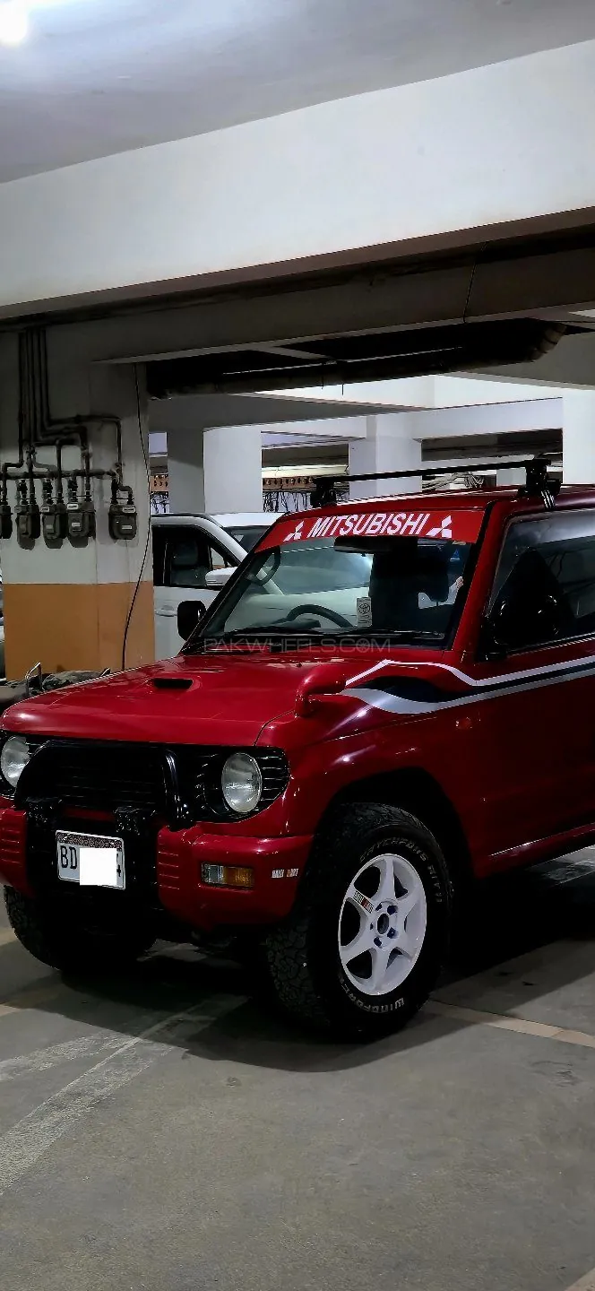 Mitsubishi Pajero Mini