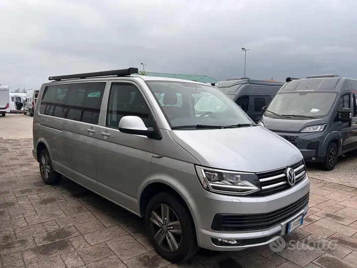 Volkswagen Caravelle 2017 photo 2