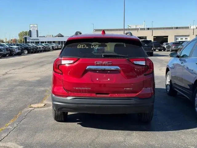 GMC Terrain 2024 photo 5