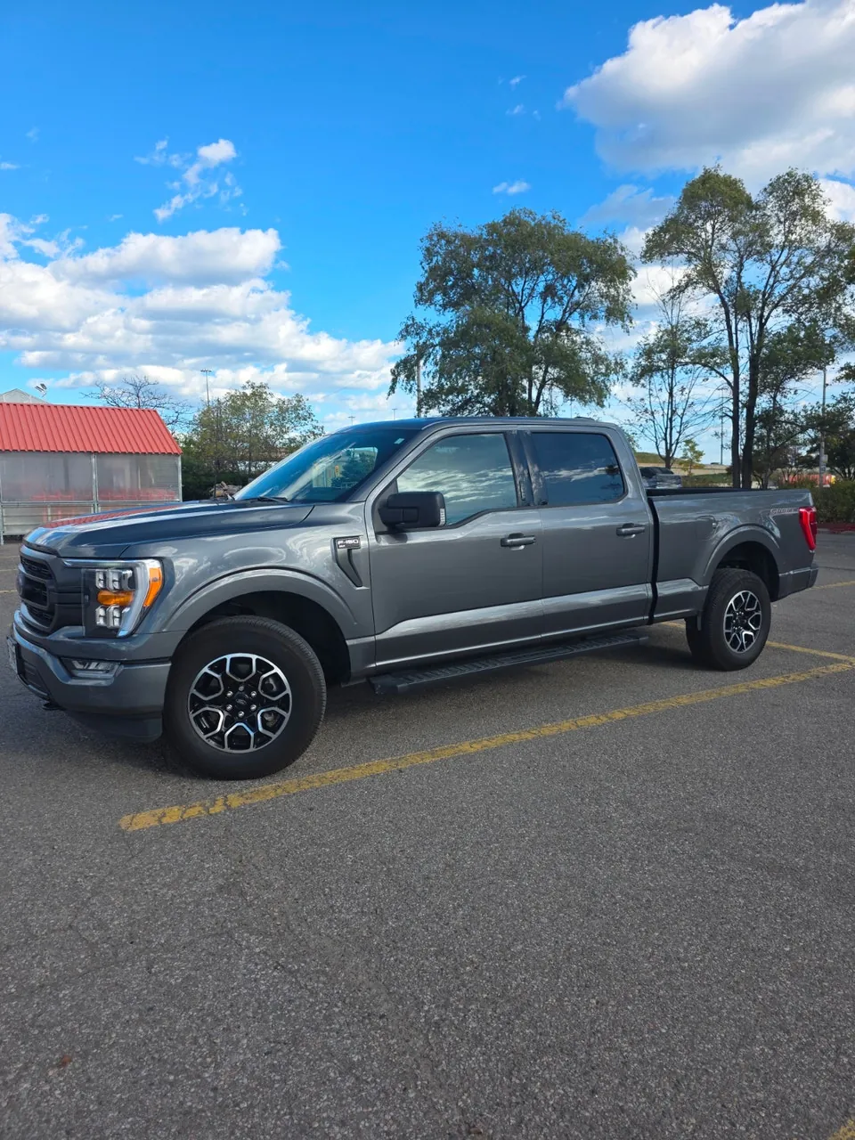 Ford F-150 2022 photo 2