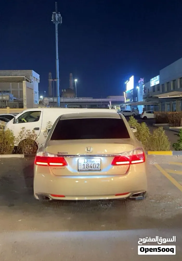 Honda Accord 2015 photo 2