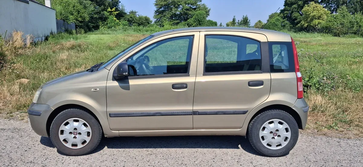 Fiat Panda 2011 photo 2