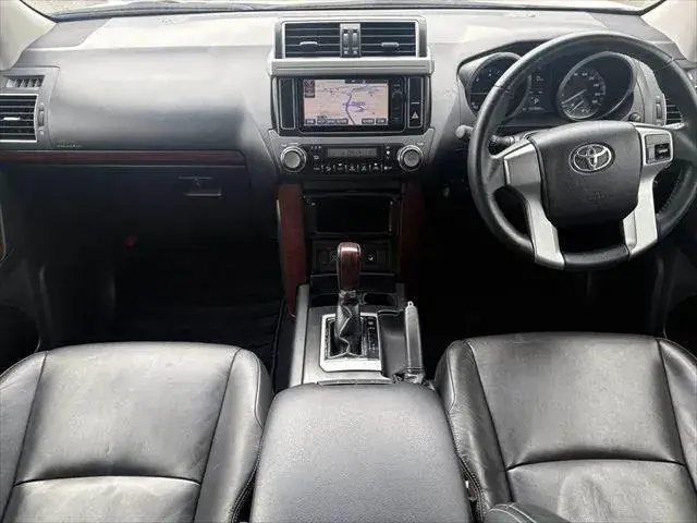 Toyota Land Cruiser Prado 2016 photo 3
