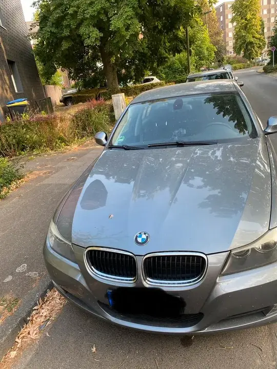 BMW 320I
