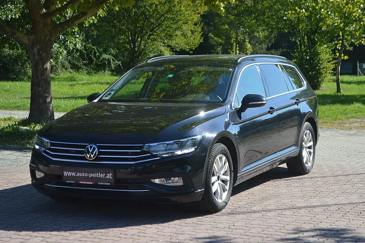 Volkswagen Passat 2024 photo 2