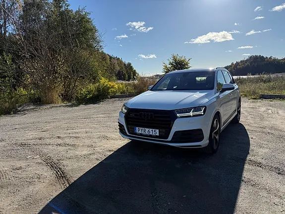 Audi Q7 2016 photo 5