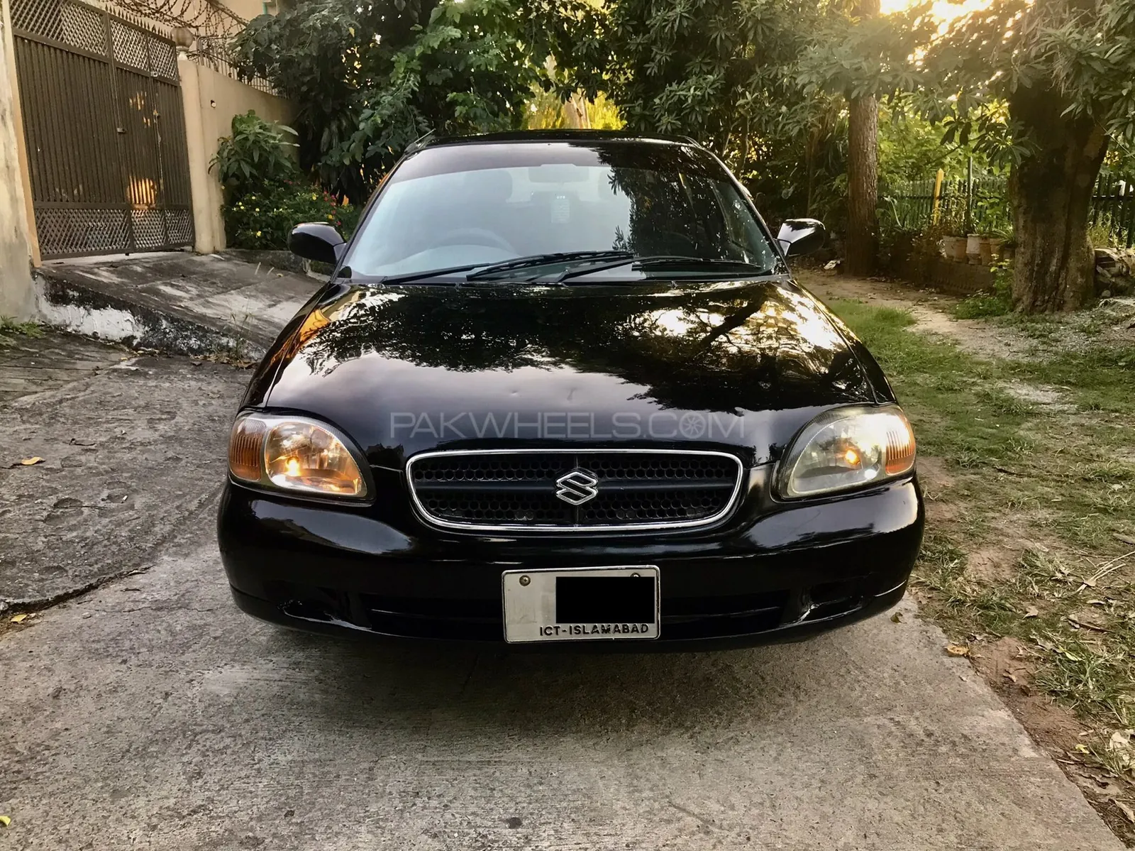 Suzuki Baleno