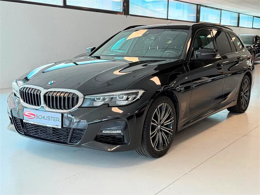BMW 3 Series 2020 photo 3