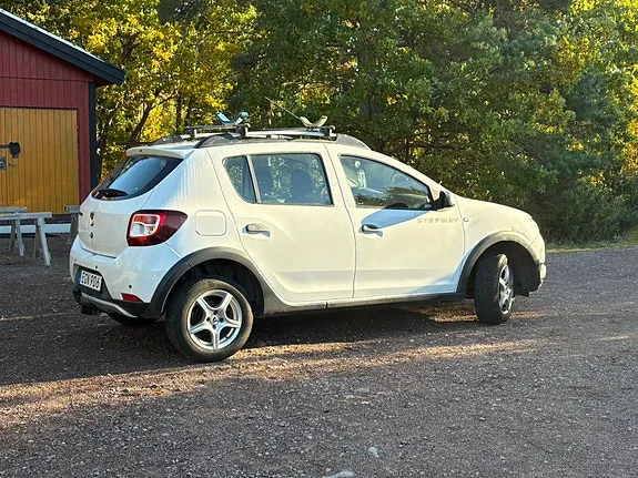 Dacia Sandero Stepway 2014 photo 3