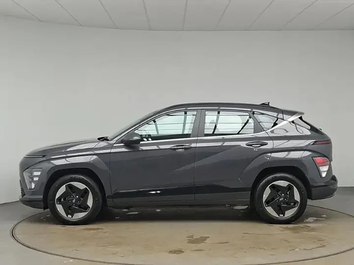 Hyundai Kona 2025 photo 4