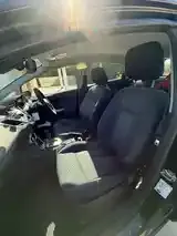 Ford Fiesta 2009 photo 4