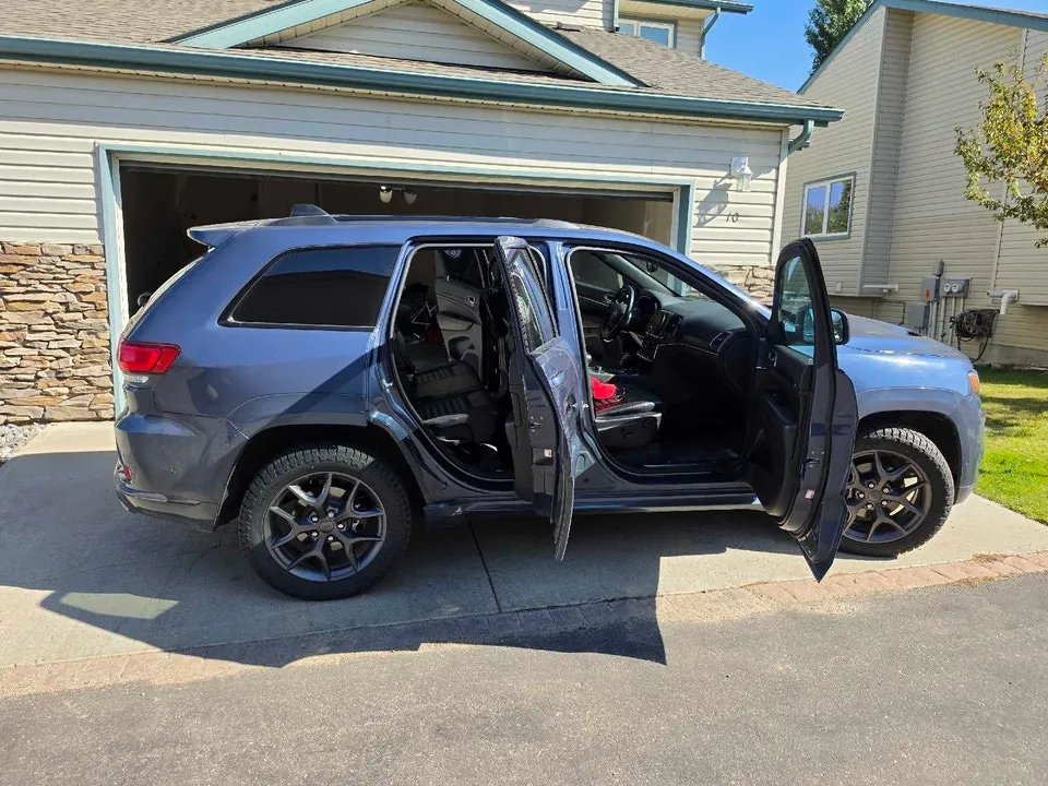 Jeep Grand Cherokee 2020 photo 2