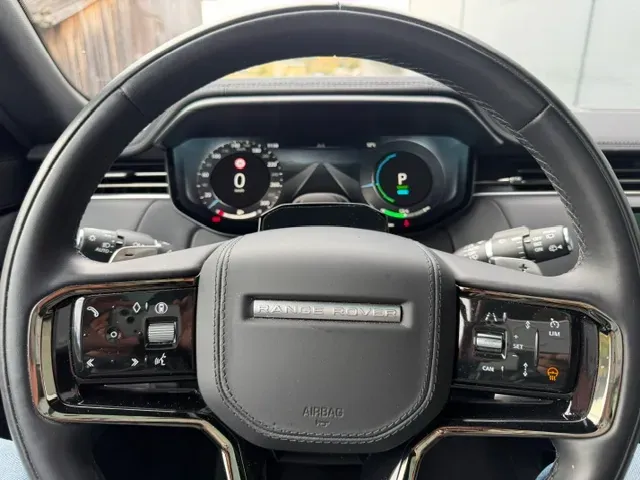 Land Rover Range Rover Sport 2026 photo 3