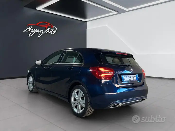 Mercedes-Benz A 200 2017 photo 3