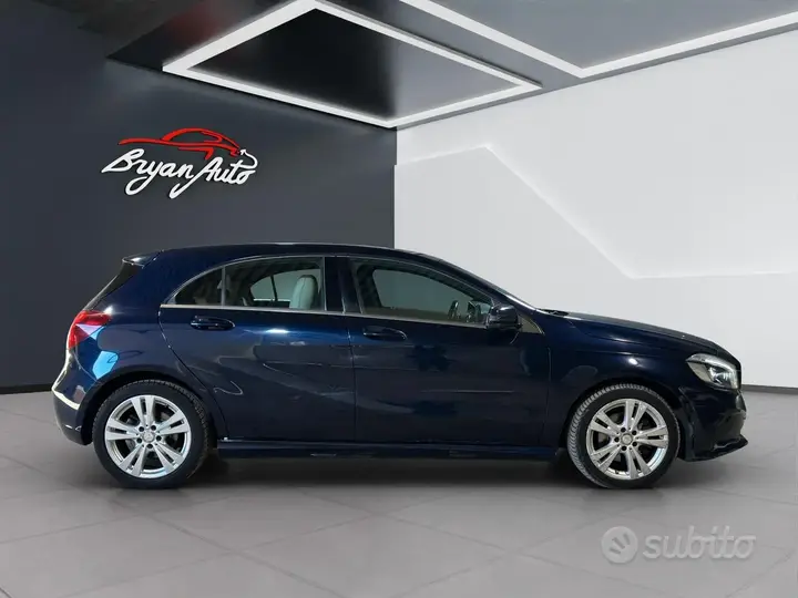 Mercedes-Benz A 200