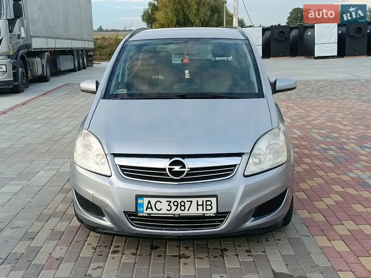 Opel Zafira 2008 photo 4