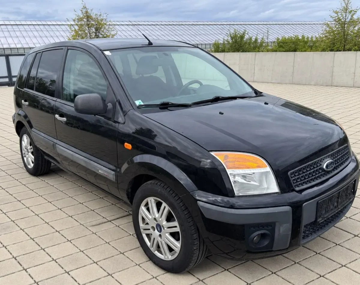 Ford Fusion 2011 photo 3