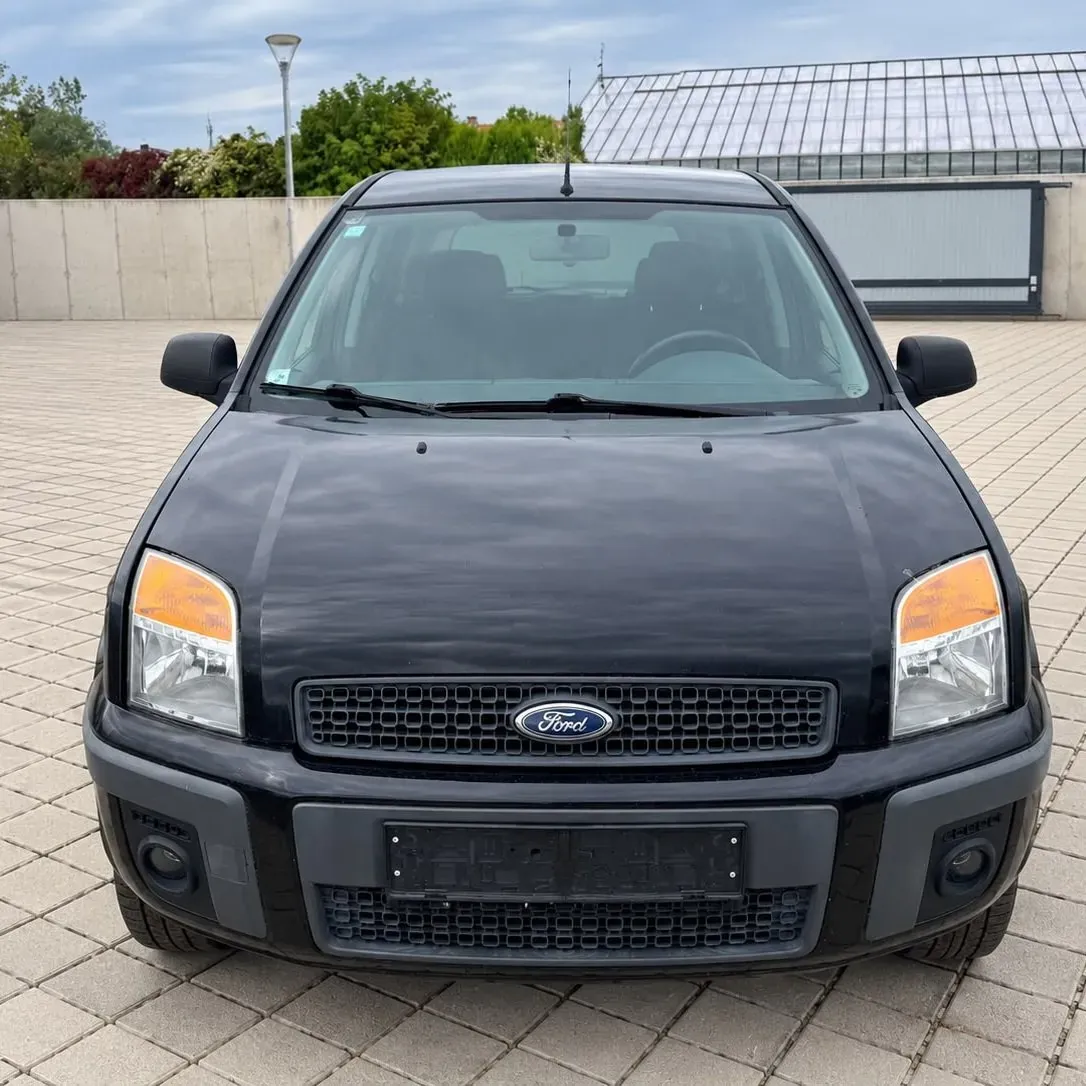 Ford Fusion 2011 photo 2