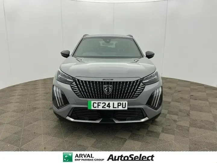 Peugeot E-2008 2024 photo 4