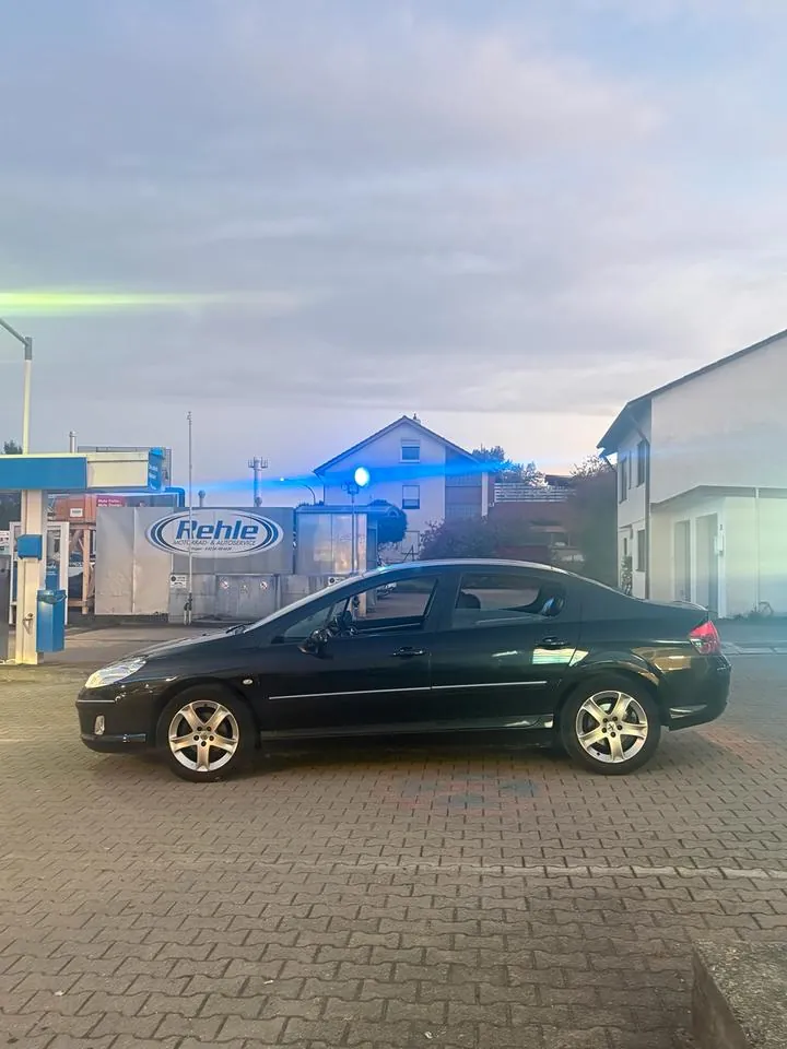 Peugeot 407