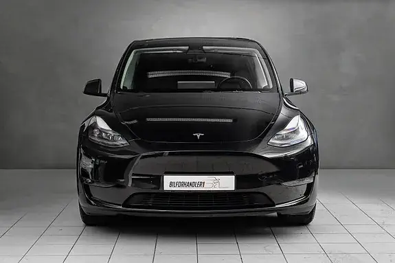 Tesla Model Y 2024 photo 3