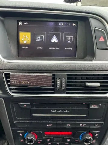 Audi Q5 2012 photo 3