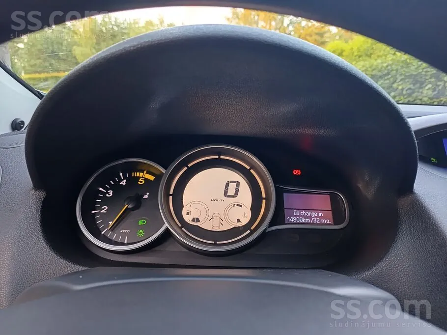 Renault Megane 2013 photo 4