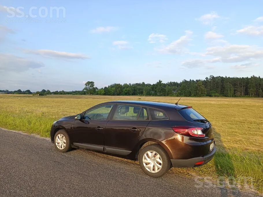 Renault Megane 2013 photo 3